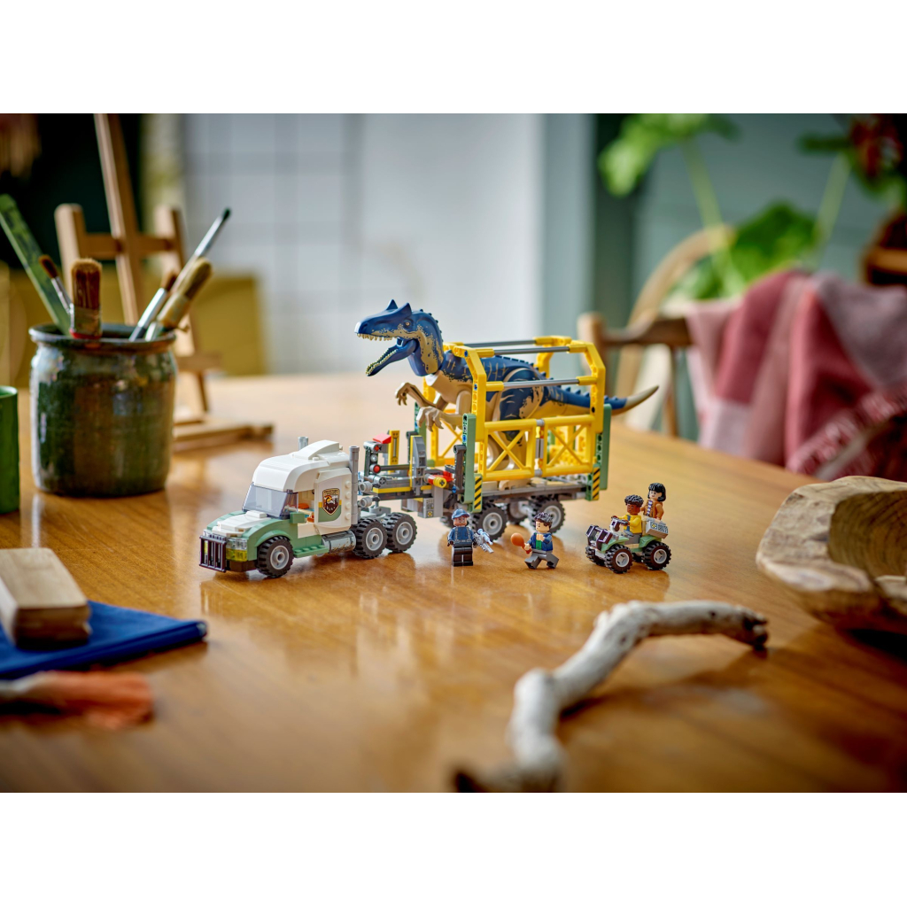 Конструктор LEGO Jurassic World Місії динозаврів: Вантажівка для перевезення алозавра (76966) - зображення 12