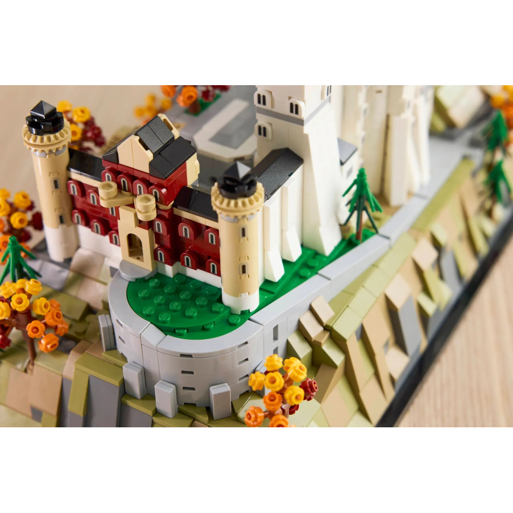 Конструктор LEGO Architecture Замок Нойшванштайн (21063) - зображення 8