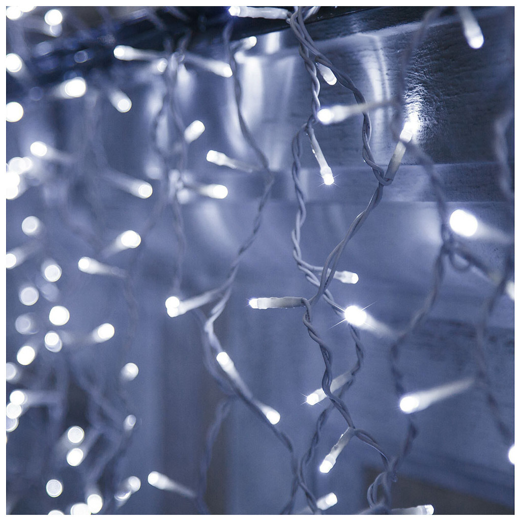 Гірлянда ColorWay Бахрома 6мx0.6м 192Led IP44 холодний колір (CW-GOF-192L66VCW) - зображення 4