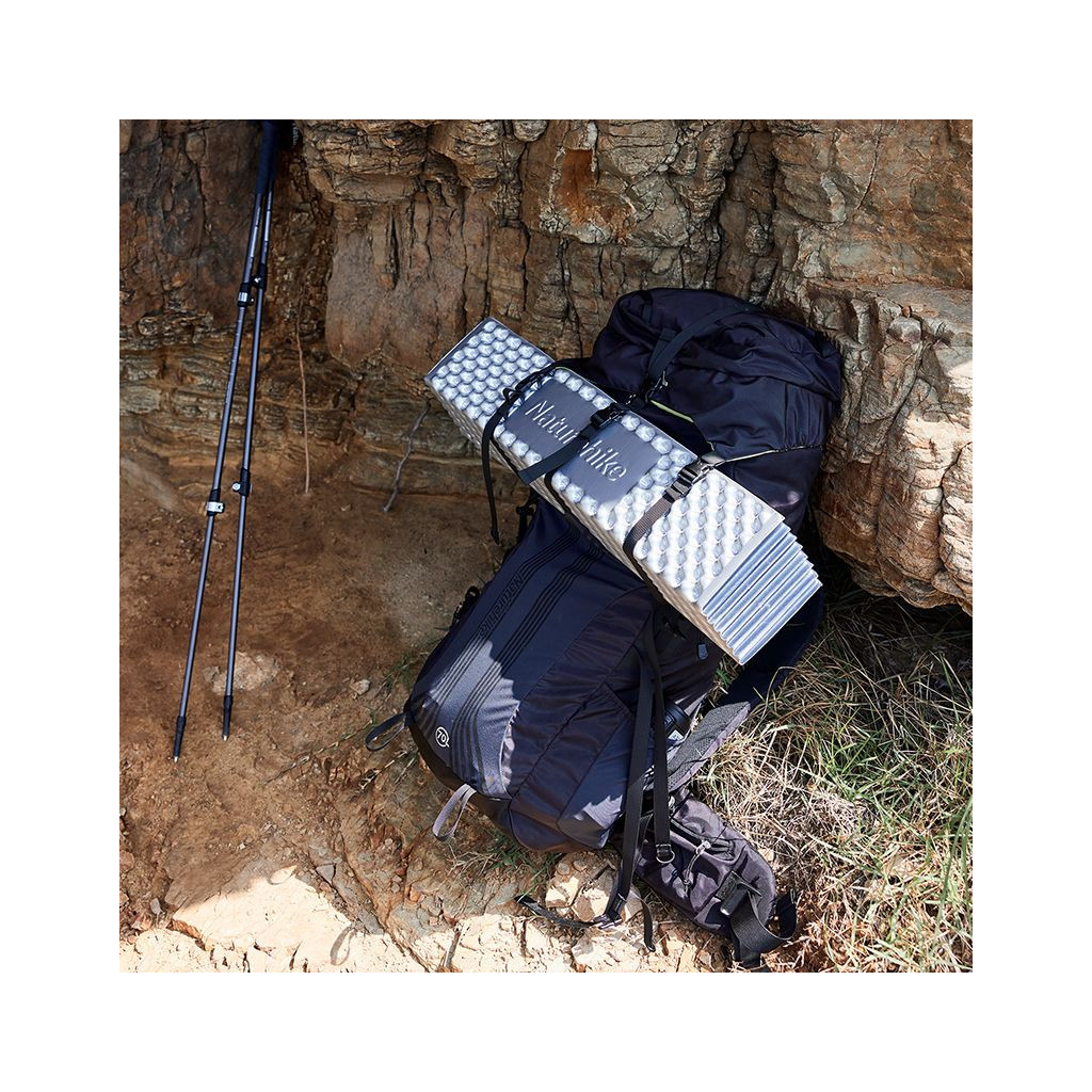 Туристичний килимок Naturehike IXPE CNK2300DZ017 алюмінієва плівка 200 x 65 х 2 см темно-блакитний (6976023923197) - изображение 8