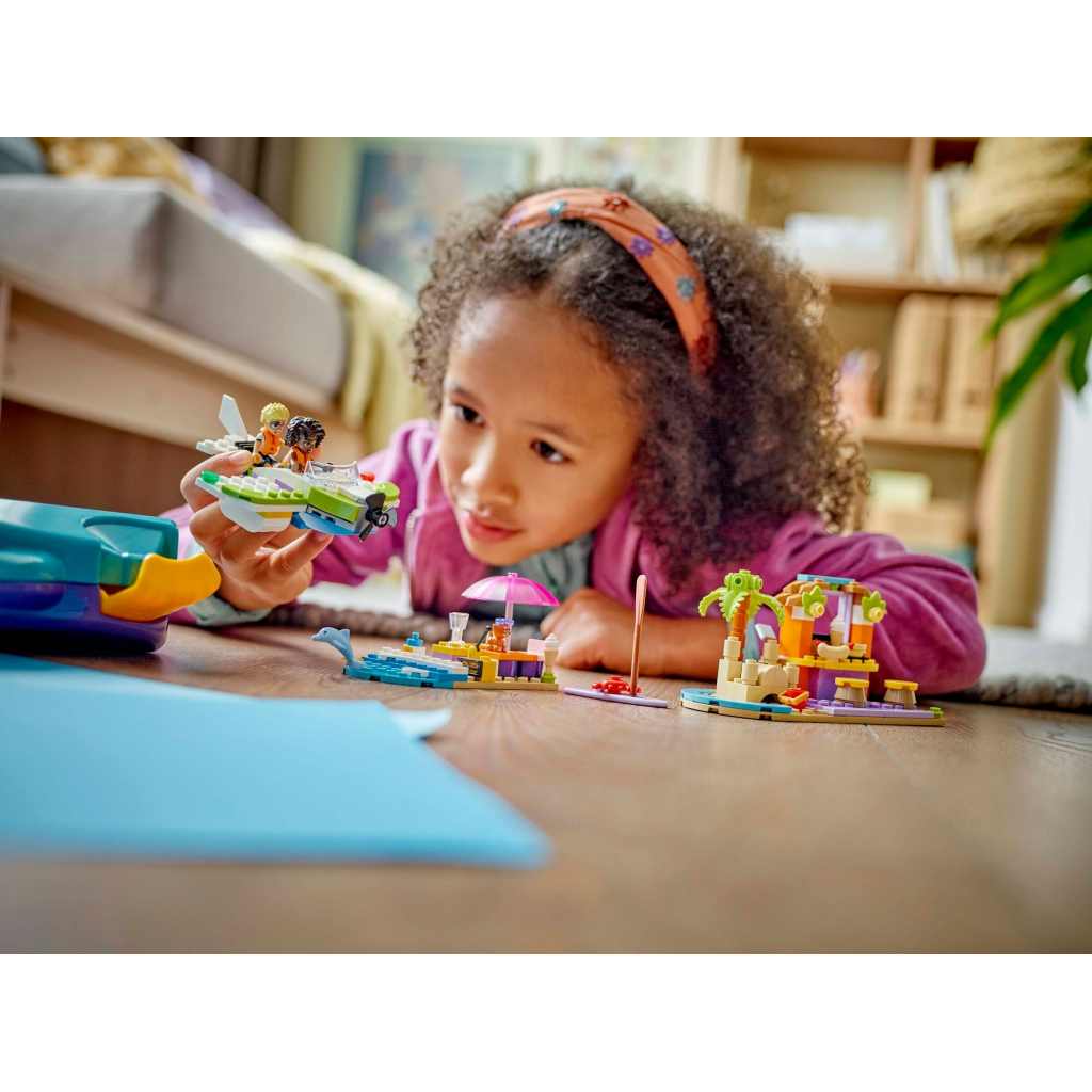 Конструктор LEGO Friends Творча валіза для подорожей і відпочинку на пляжі (42672) - зображення 10