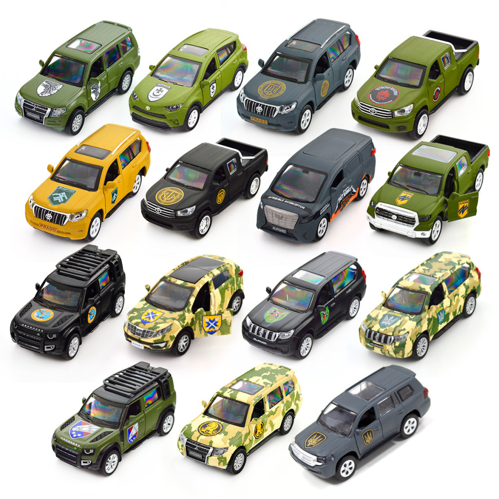 Машина TechnoDrive Автомодель серії Шеврони Героїв - Land Rover Defender 110 - 25 ОПДБр (250289M) - зображення 4