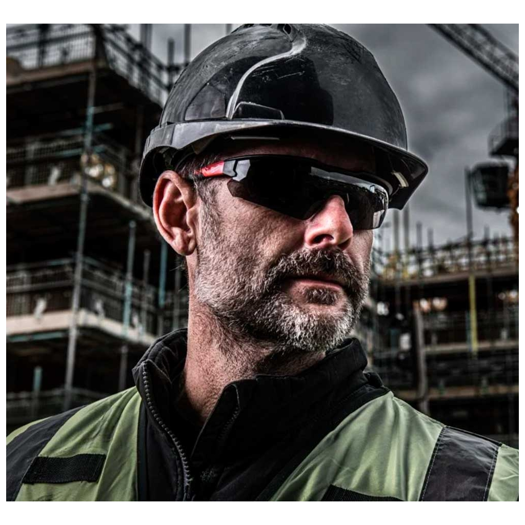 Захисні окуляри Milwaukee затемнені (4932471882) - изображение 8