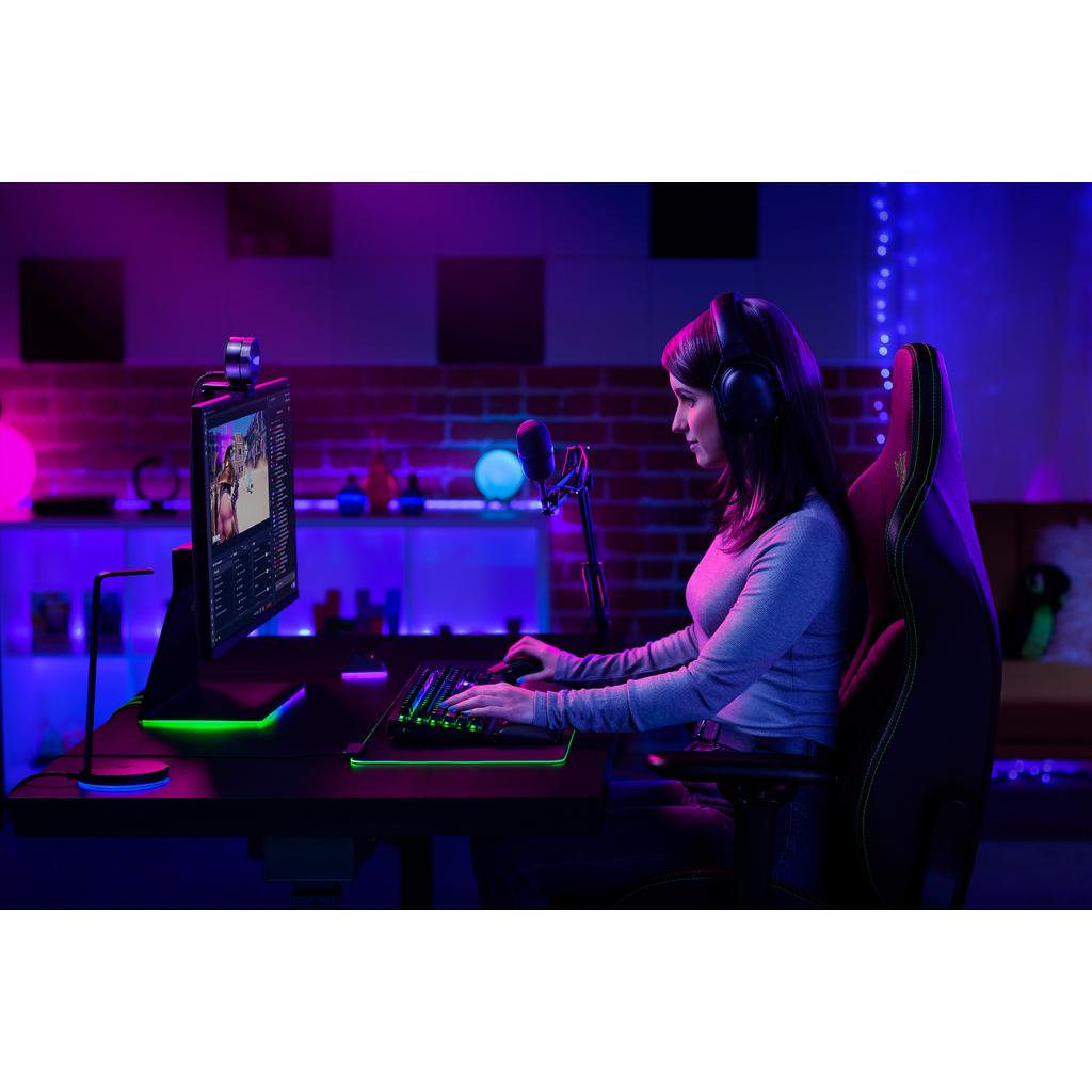 Веб-камера Razer Kiyo Pro Full HD Black (RZ19-03640100-R3M1) - зображення 4