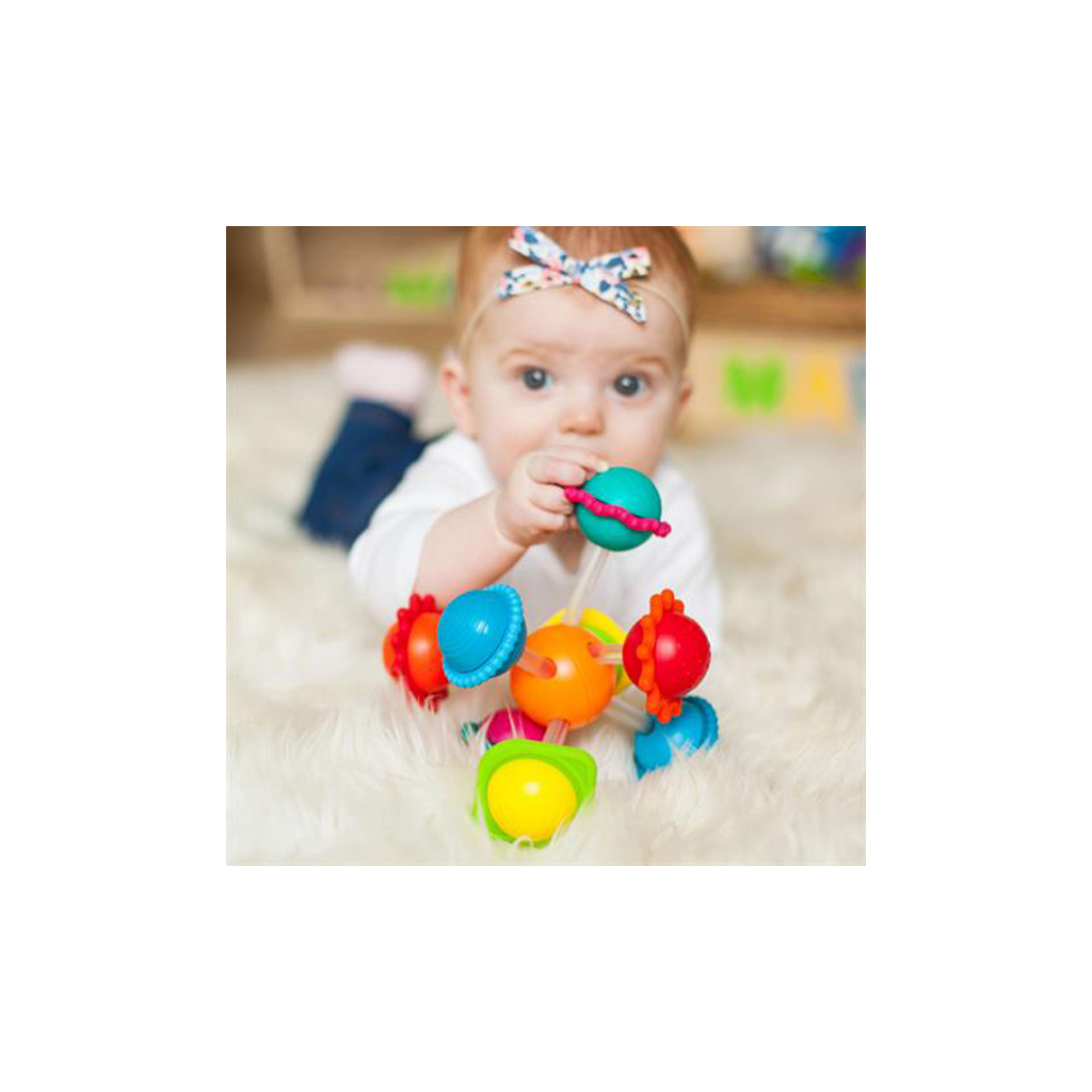 Брязкальце Fat Brain Toys прорізувач Сенсорні кулі Wimzle (F136ML) - изображение 4