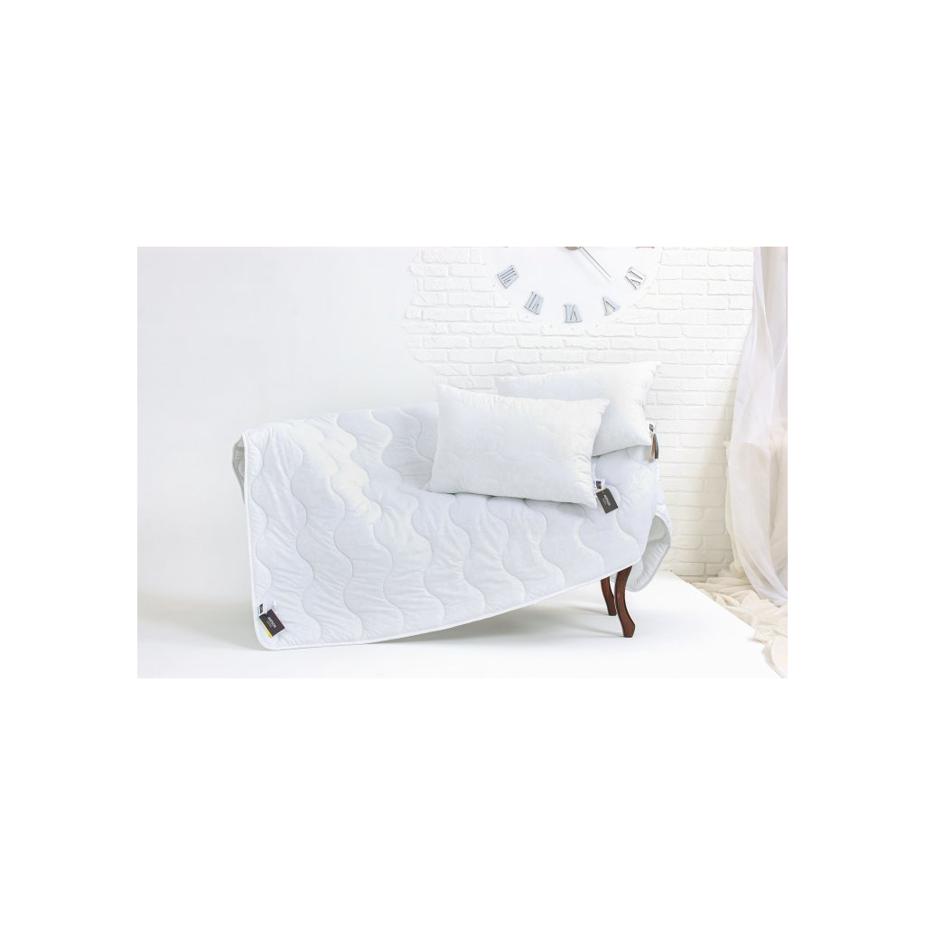 Ковдра MirSon Набір BamBoo №1684 Eco Light White Ковдра 200х220 + подушки (2200002655767) - зображення 2