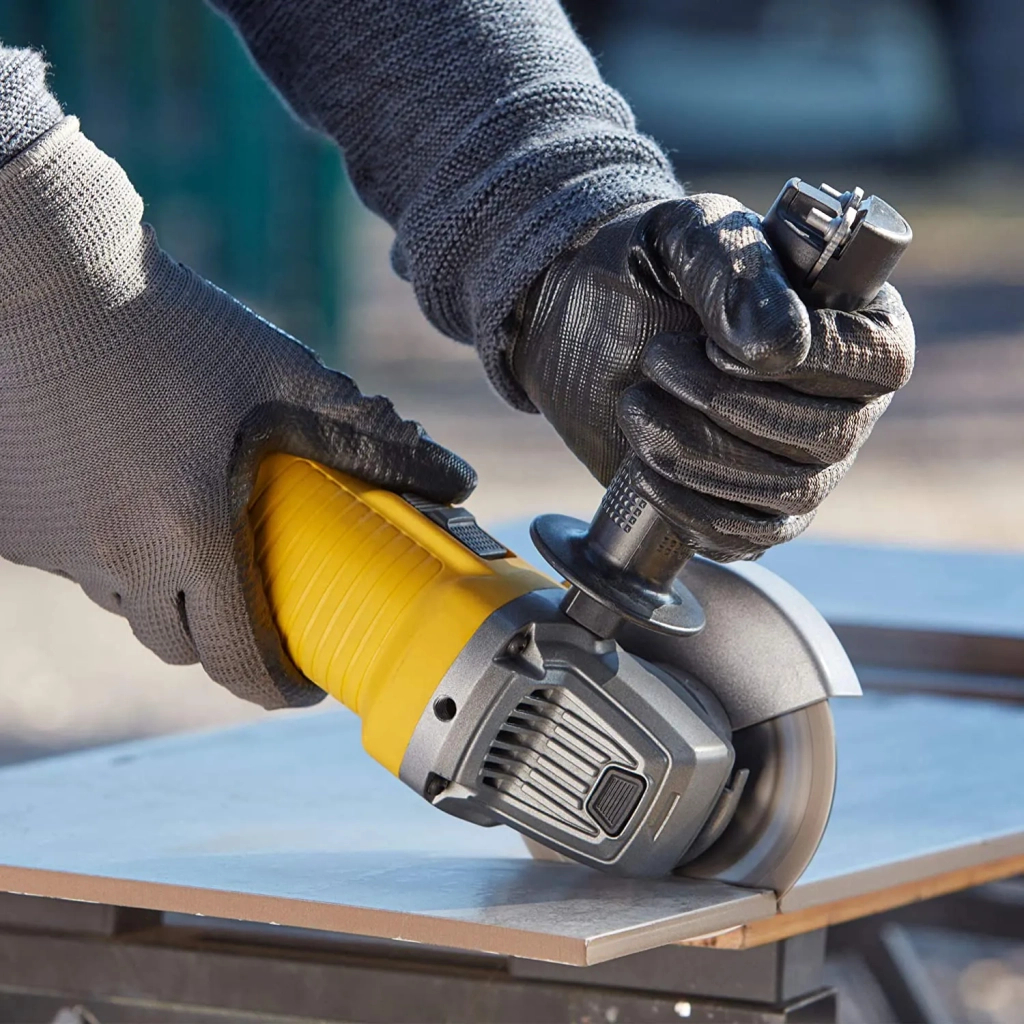 Шліфувальна машина Stanley FatMax, 850W, 12000 об/хв, d=125 мм, 2.3 кг (FMEG220) - зображення 4