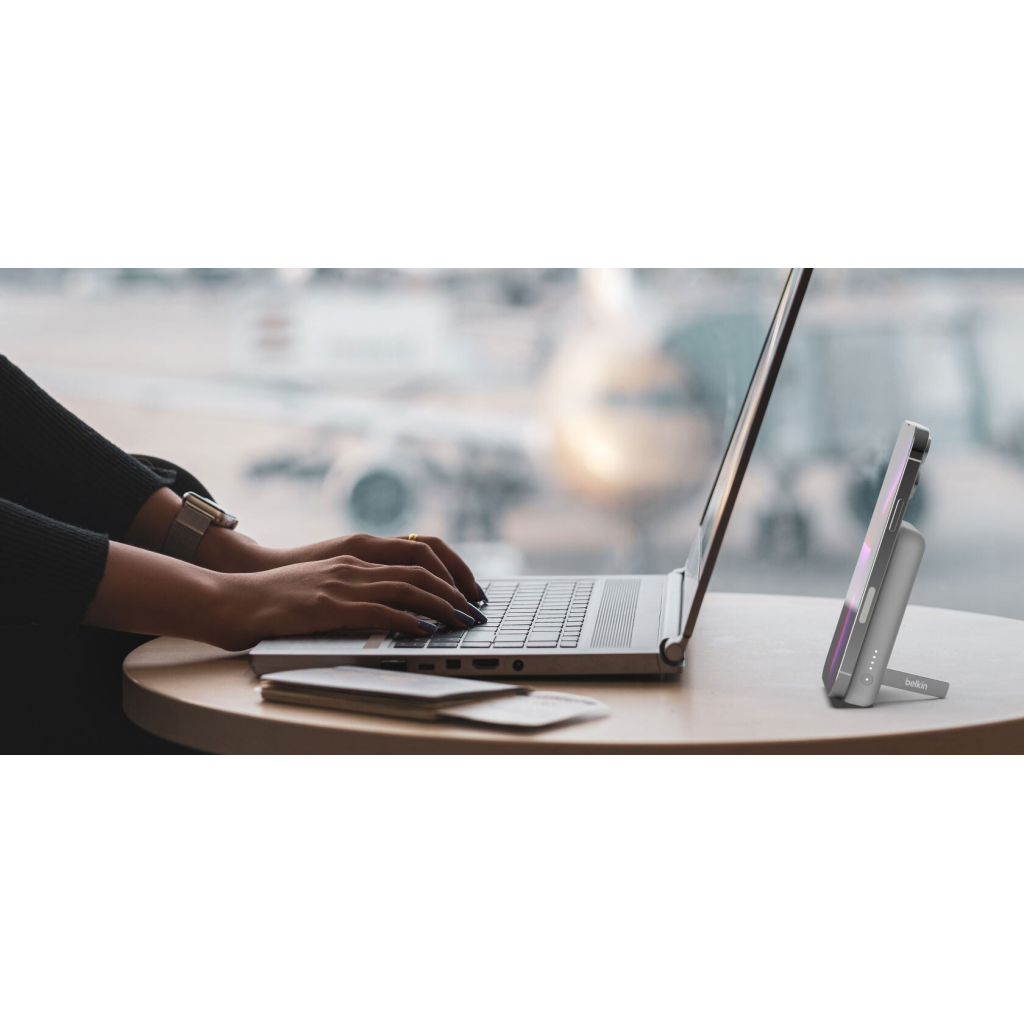 Батарея універсальна Belkin 5000mAh MagSafe Wireless White (BPD004BTWT) - зображення 9