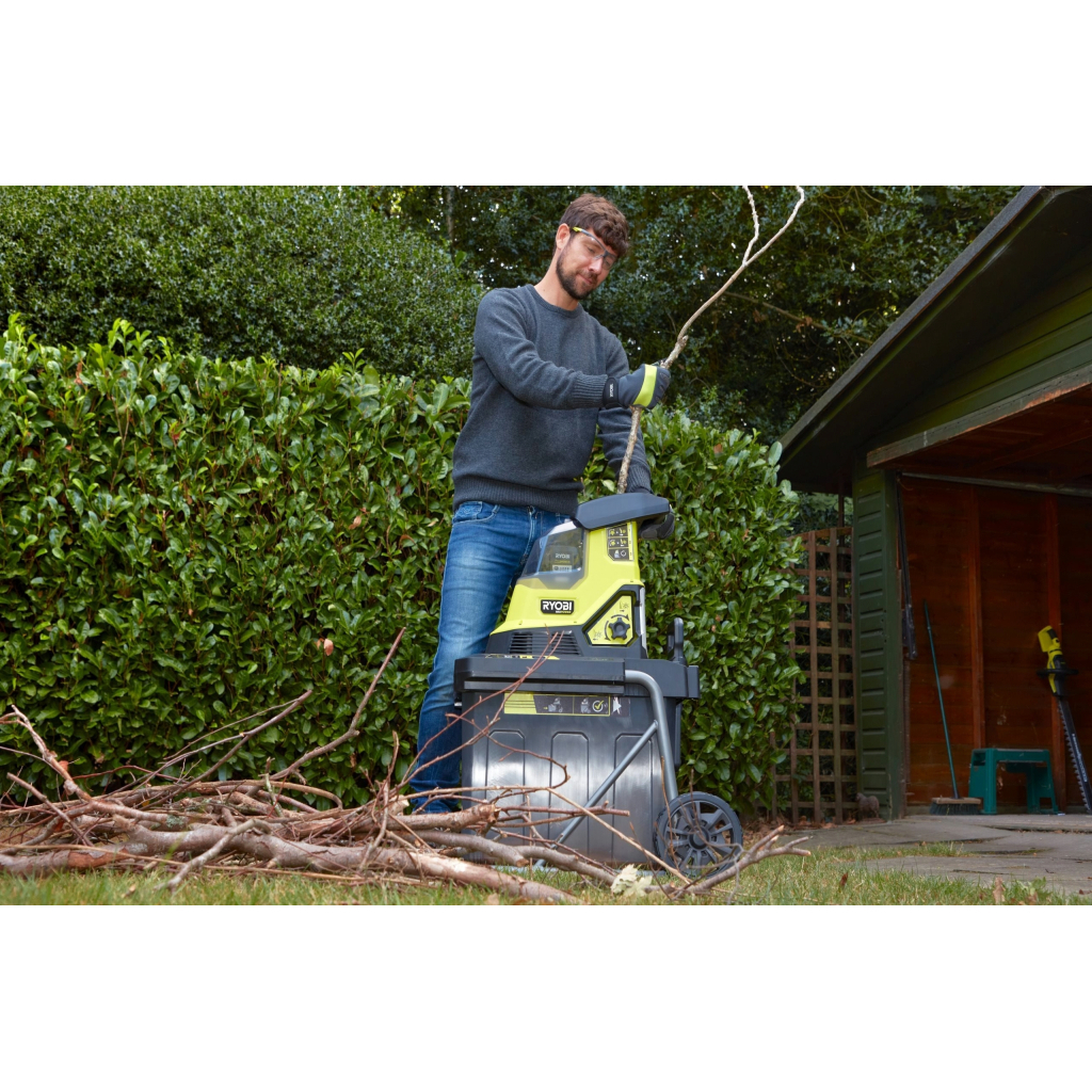Садовий подрібнювач Ryobi Max Power RY36SHX40-0 36В, 40мм, 55л, фреза низькошумний (без АКБ та ЗУ) (5133005451) - зображення 10