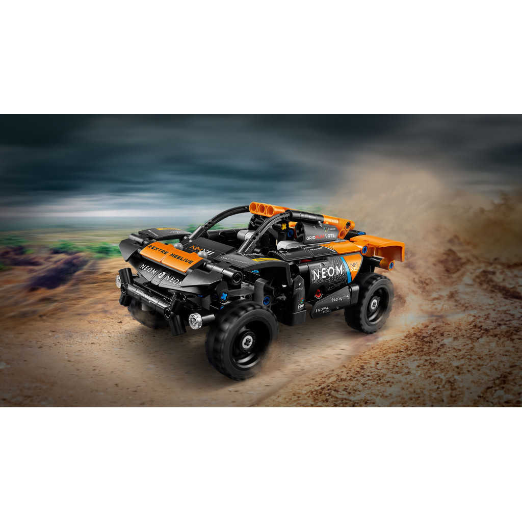 Конструктор LEGO Technic Автомобіль для перегонів NEOM McLaren Extreme E 252 деталей (42166) - зображення 8