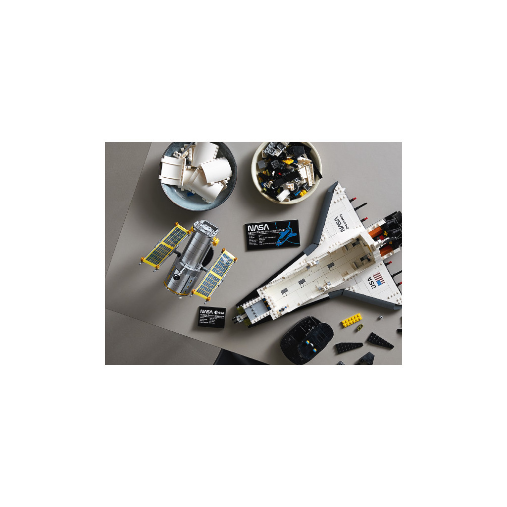Конструктор LEGO Icons NASA: Космічний шатл "Діскавері” (10283-) - зображення 3