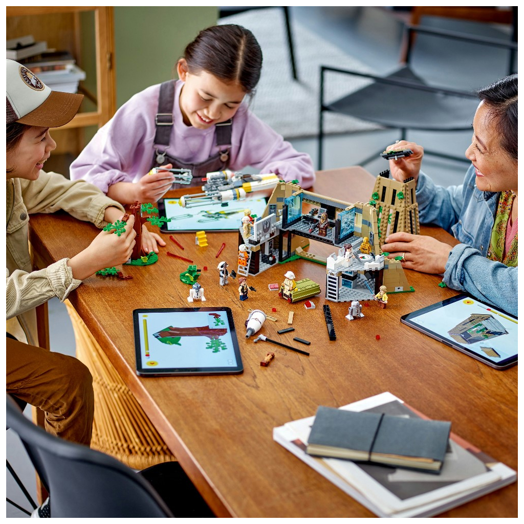 Конструктор LEGO Star Wars База повстанців Явін 4, 1066 деталей (75365) - зображення 4