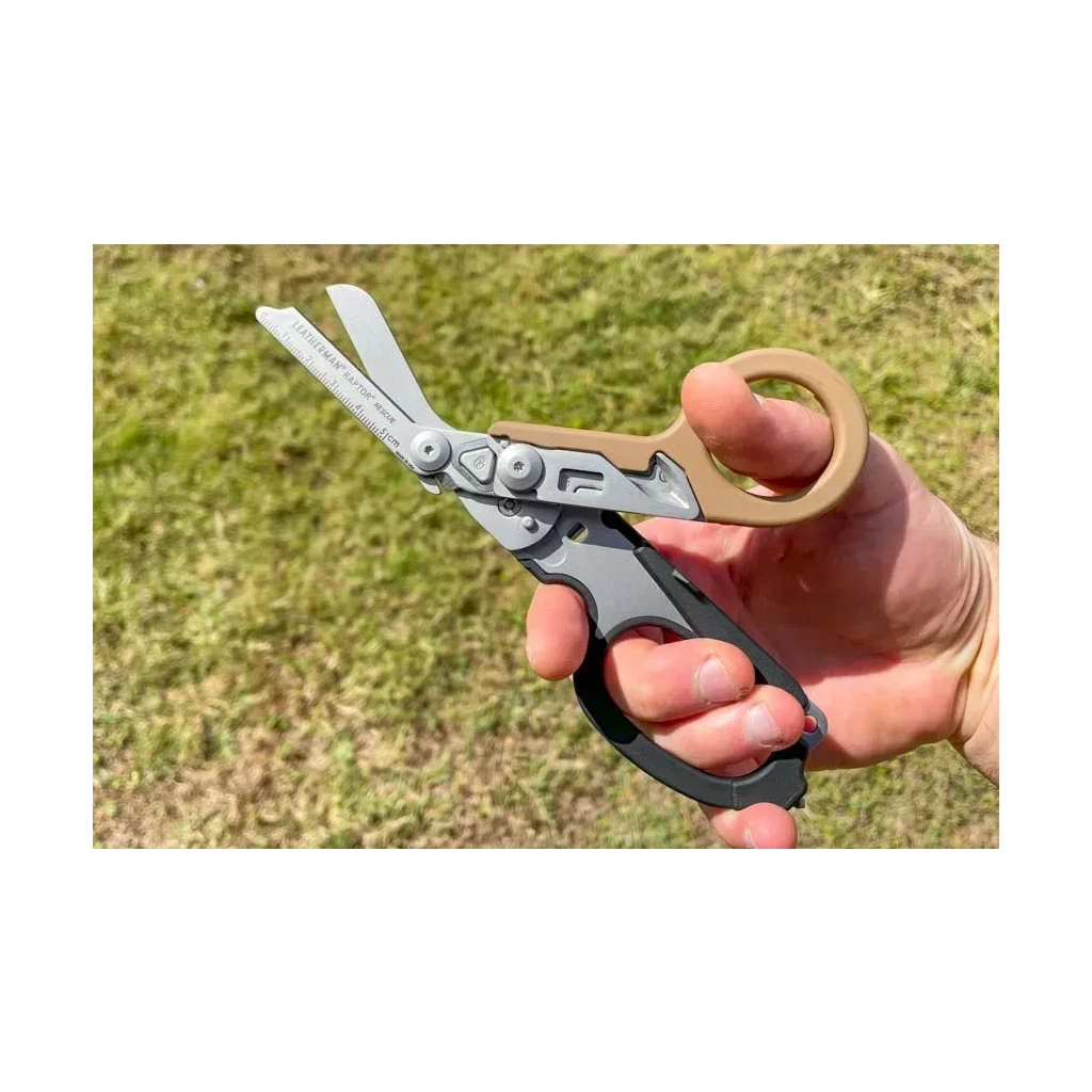 Мультитул Leatherman Raptor Rescue чохол Molle Black/Sand (833062) - picture 8