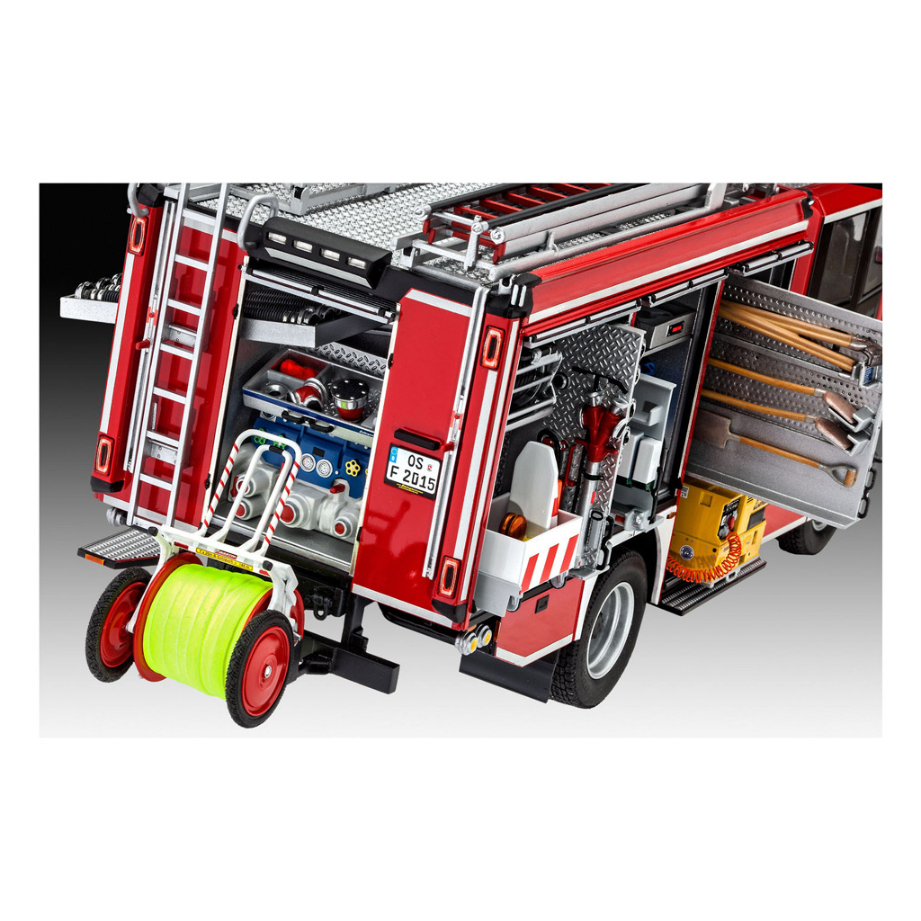 Збірна модель Revell Пожежна машина VARUS 4x4 рівень 4 масштаб 1:24 (RVL-07452) - зображення 6
