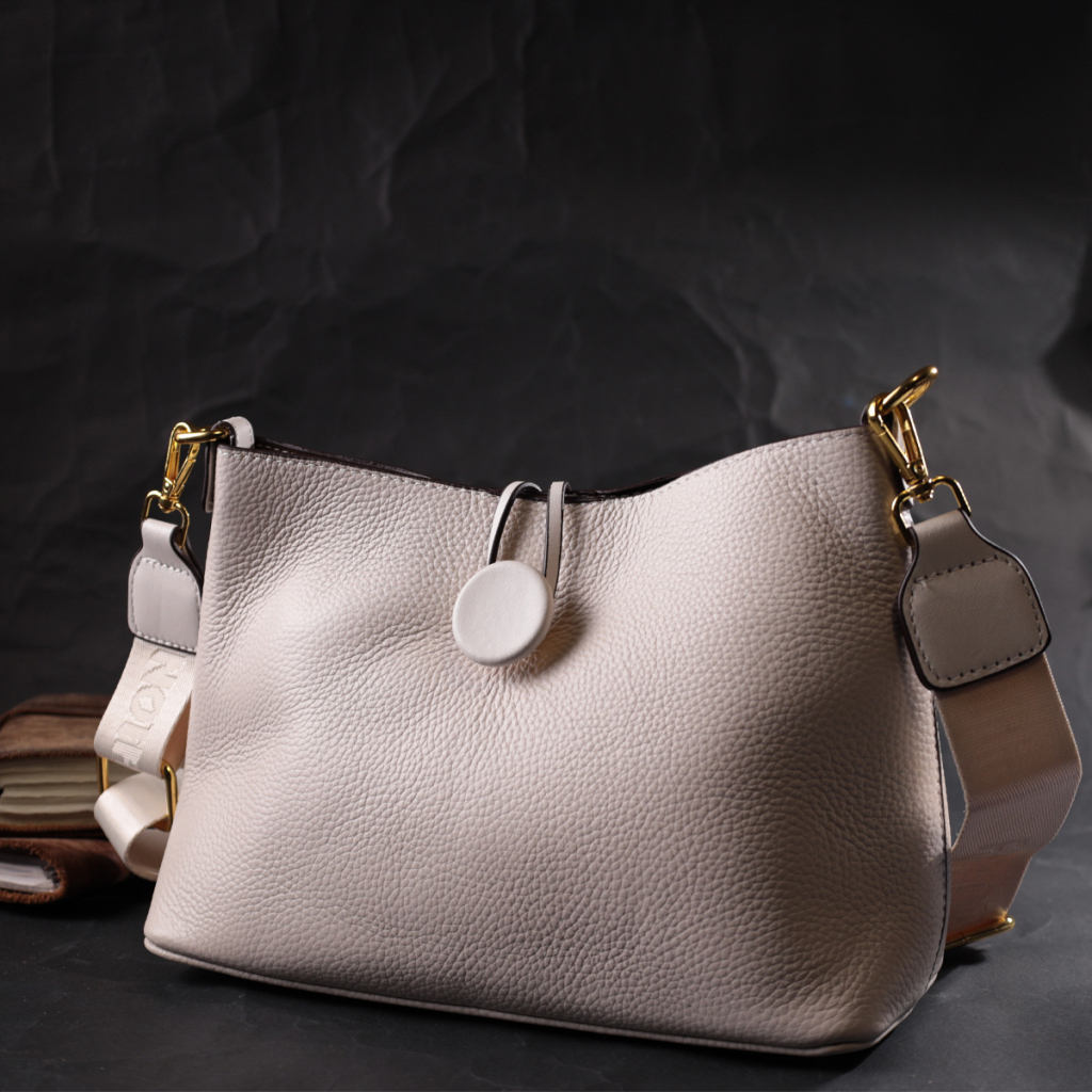 Сумка Vintage Шкіряна жіноча із застібкою ґудзиком Біла (22321) - зображення 10