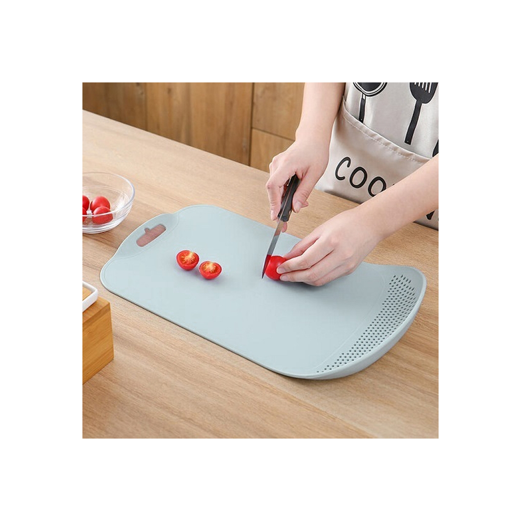 Дошка для нарізання Stenson зі зливом 38.5 х 24 х 0.4 см Сіра (R28934 grey) - зображення 2