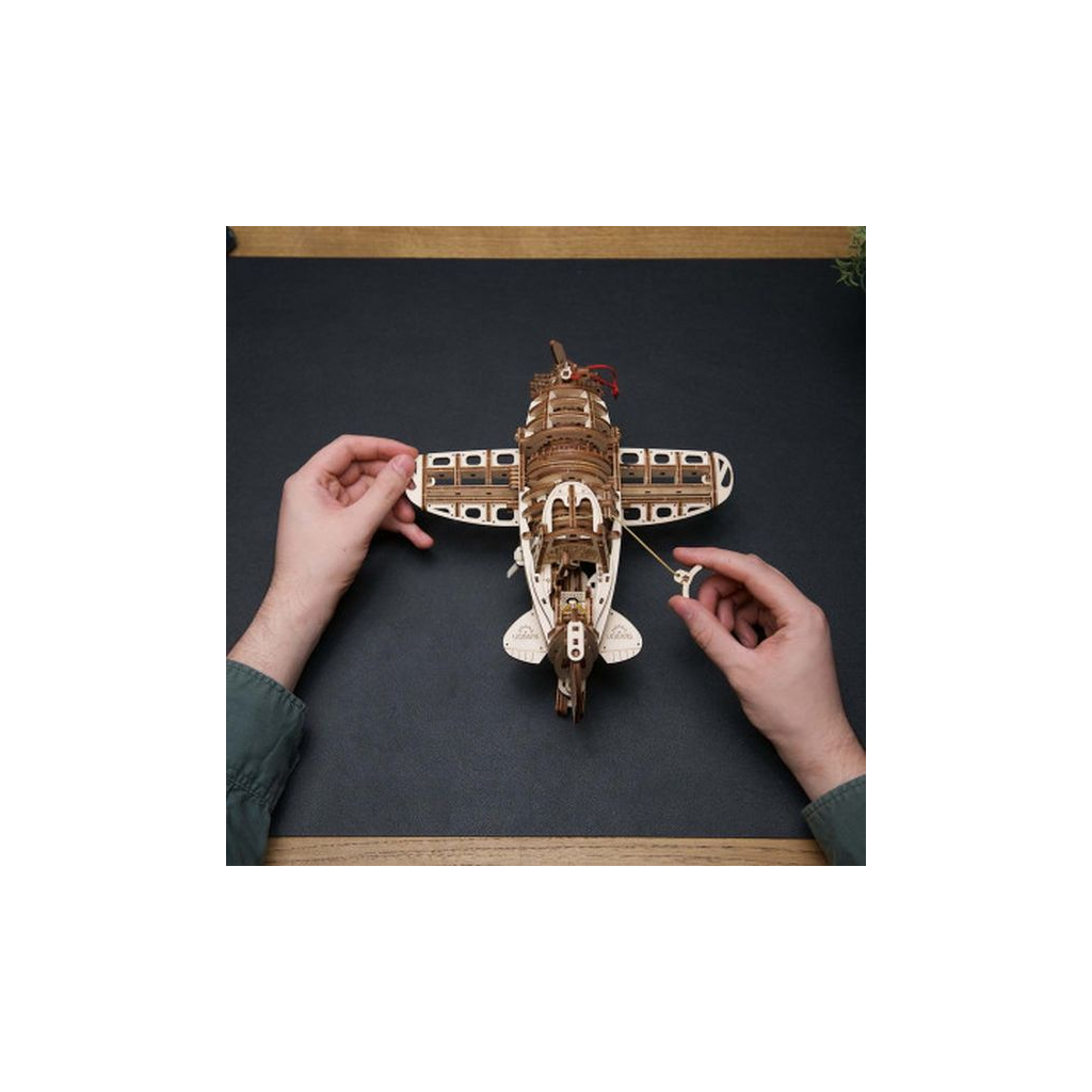 Конструктор Ugears Літак Скажений Шершень (6337396) - изображение 9