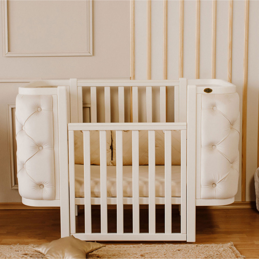 Ліжечко Angelo Luna гудзики біле (єкошкіра) 120х60 (12010) - зображення 1