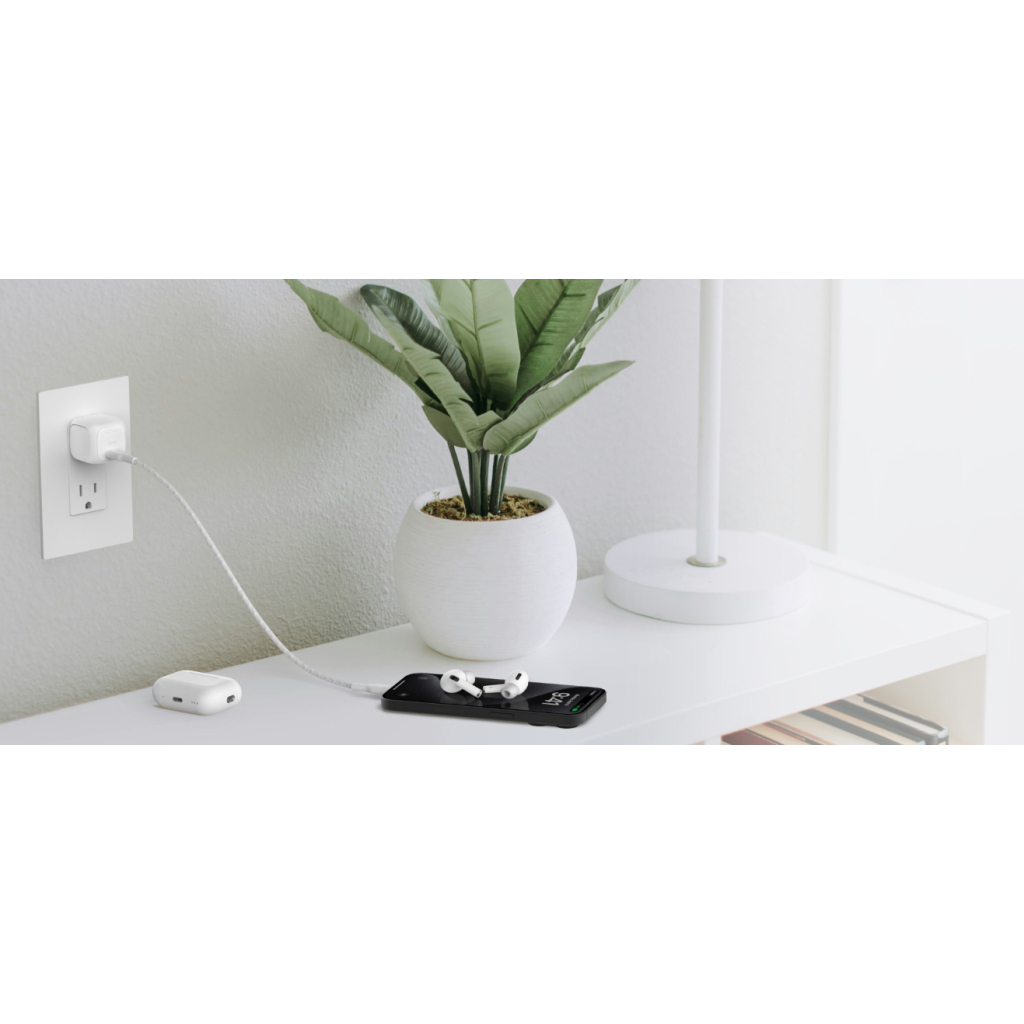 Зарядний пристрій Belkin USB-C PD30W PPS + cable USB-C to USB-C 1.0m PVC white (WCA008KQ1MWH-B6) - зображення 2