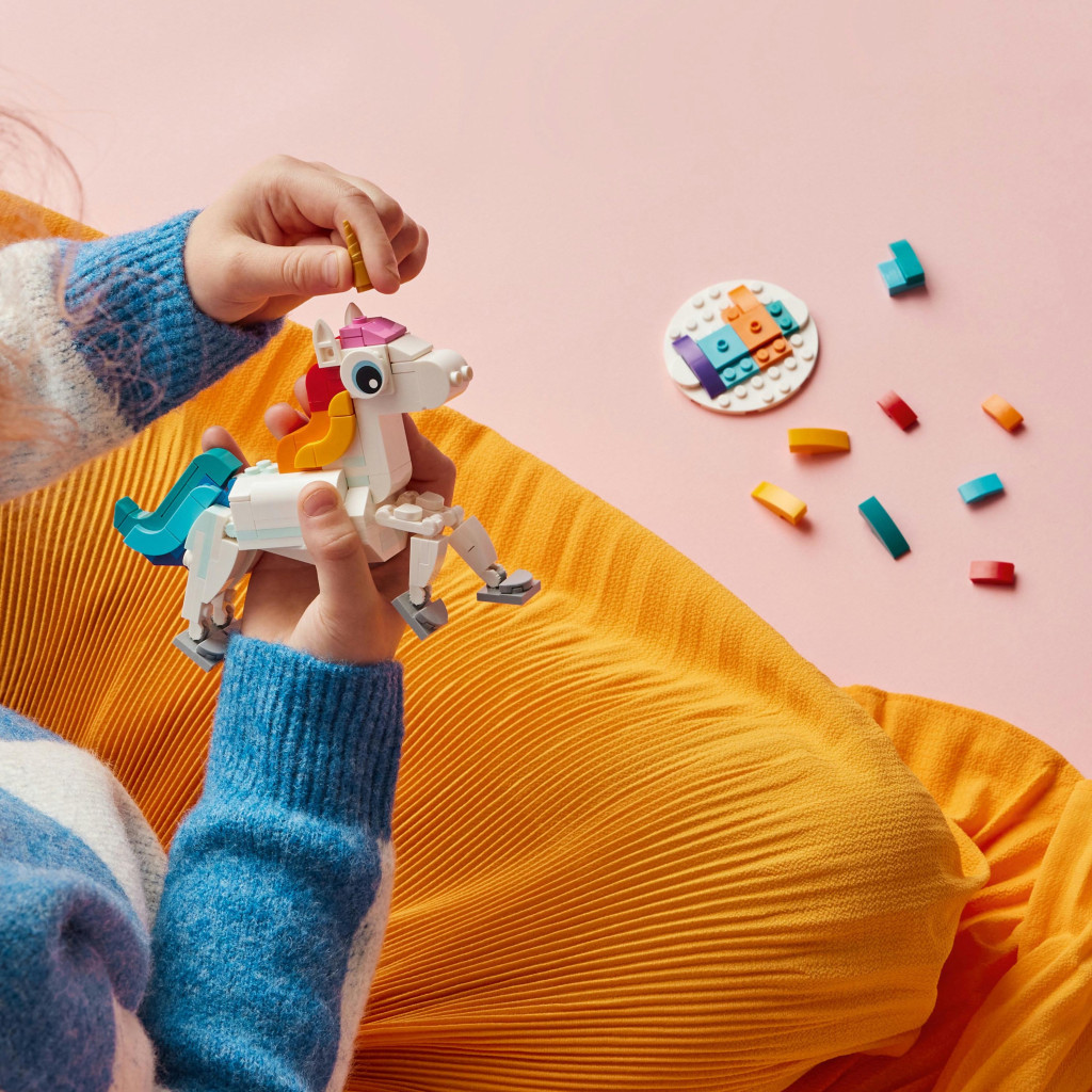 Конструктор LEGO Creator Магічний єдиноріг 145 деталей (31140) - зображення 7
