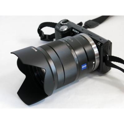 Об'єктив Sony 16-70mm f/4 OSS Carl Zeiss for NEX (SEL1670Z.AE) - зображення 6