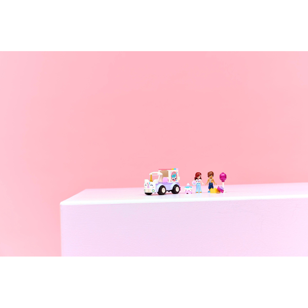 Конструктор LEGO Friends Автомобіль для доставки тортів з єдинорогами (42675) - зображення 10
