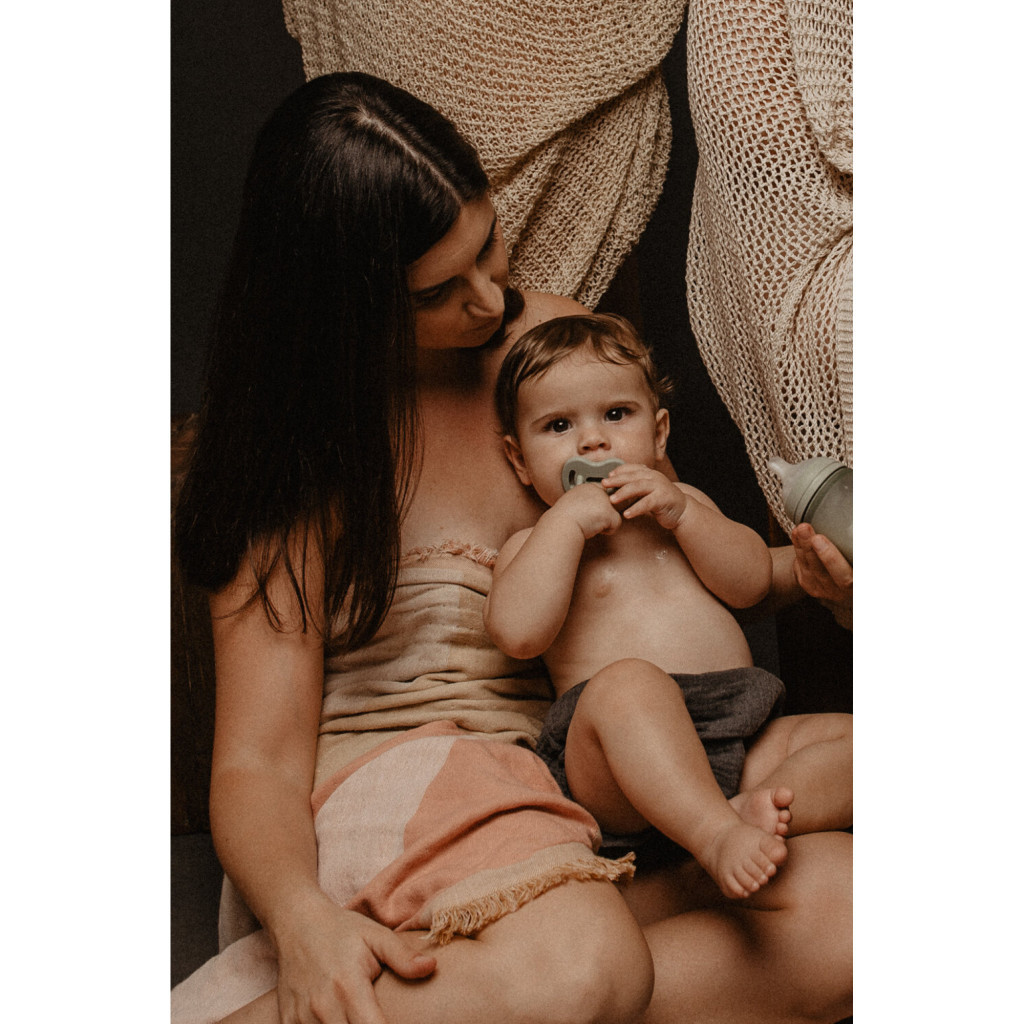 Пустушка Suavinex Colour Essence 0-6 міс, анатомічна силіконова, коричнева (308082) - изображение 4