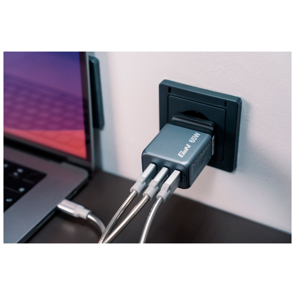 Зарядний пристрій Verbatim GaN 65 W 3 ports (2xUSB-C-65 W /USB-A -3.0) (32201) - зображення 5