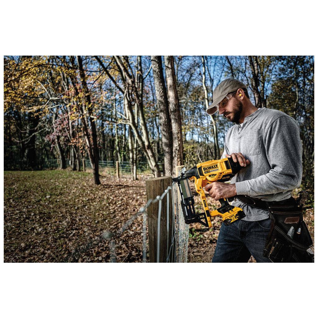 Степлер будівельний DeWALT 18В XR Li-Ion, діаметр/довжина скоби 4/50 мм (без АКБ та ЗП) (DCFS950N) - изображение 8