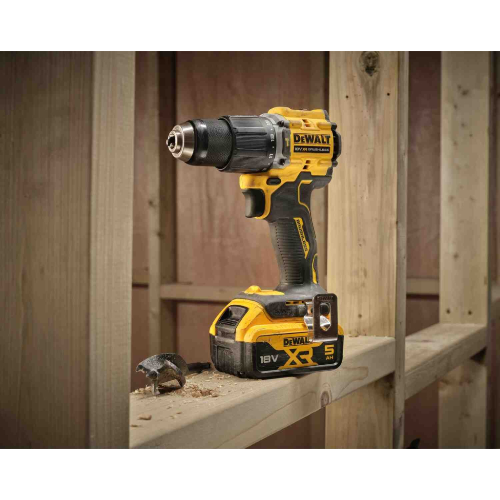 Шуруповерт DeWALT XR Li-Ion 18V 2x5Ah, 74 Нм, 0-450/0-1650 об/хв, 1.17 кг, TSTAK (DCD799P2T) - зображення 10