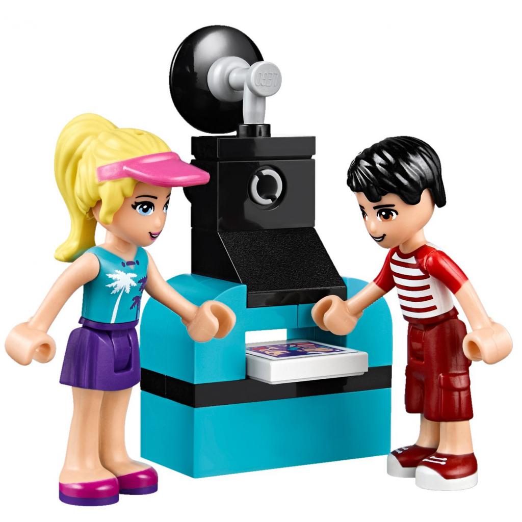 Конструктор LEGO Friends Парк розваг Фургон із хот-догами (41129) - зображення 7