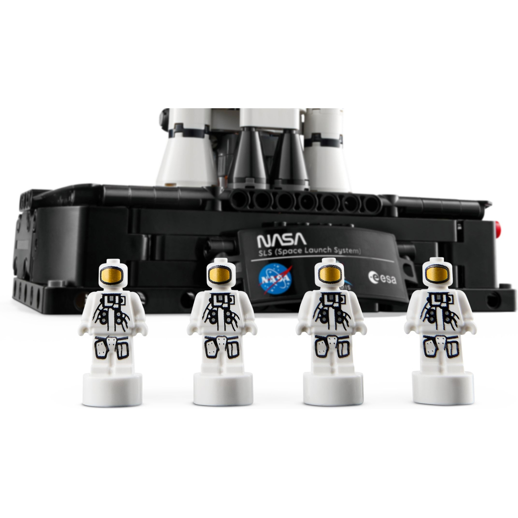 Конструктор LEGO Technic Ракета із системою космічного запуску NASA Artemis (42221) - зображення 8