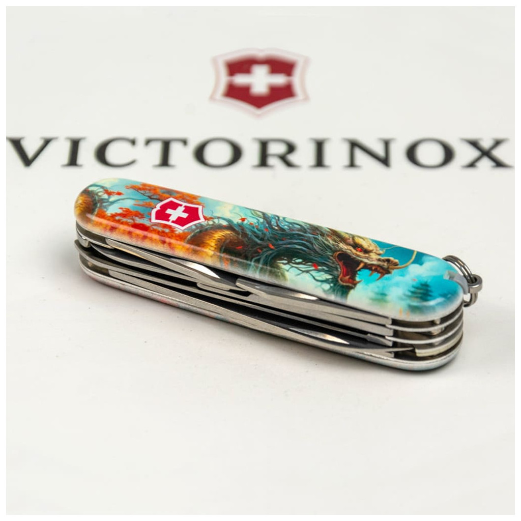 Ніж Victorinox Huntsman Zodiac 91 мм Бойовий дракон (1.3713.7_Z3230p) - зображення 6
