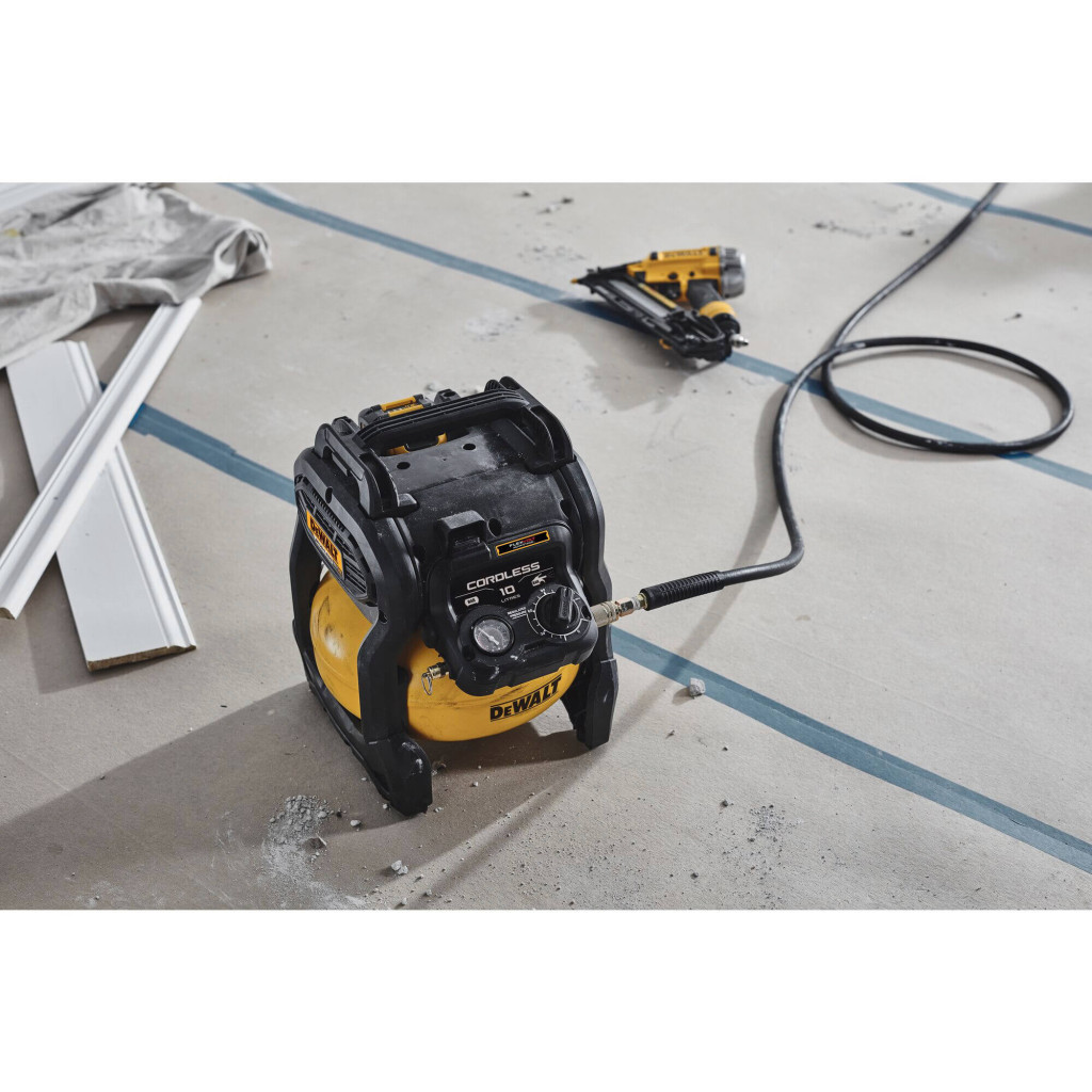 Компресор DeWALT безмасляний, 18 B XR Li-lon, 48 л/хв (без АКБ та ЗП) (DCC1018N) - зображення 11