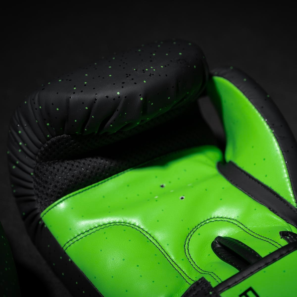 Боксерські рукавички Phantom Galaxy Black 10 унцій (PHBG2929-10) - зображення 5