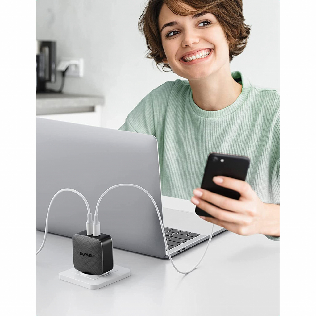 Зарядний пристрій Ugreen CD216 66W 2xType-C PD Charger (Black) (70867) - зображення 6