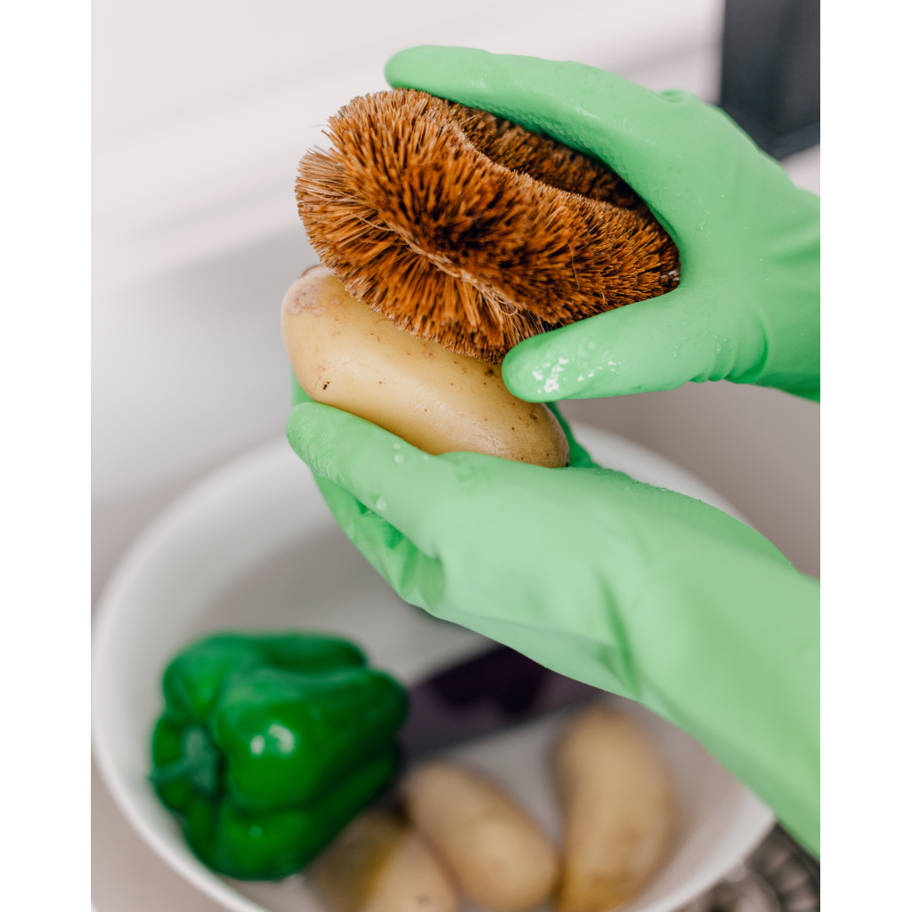 Скребок Добра Господарочка Універсальний З кокосовим волокном 1 шт. (4820086523561) - зображення 4