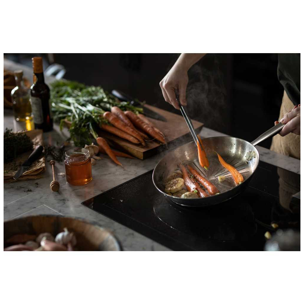 Сковорода Fiskars All Steel Pure матова 28 см (1065628) - зображення 8