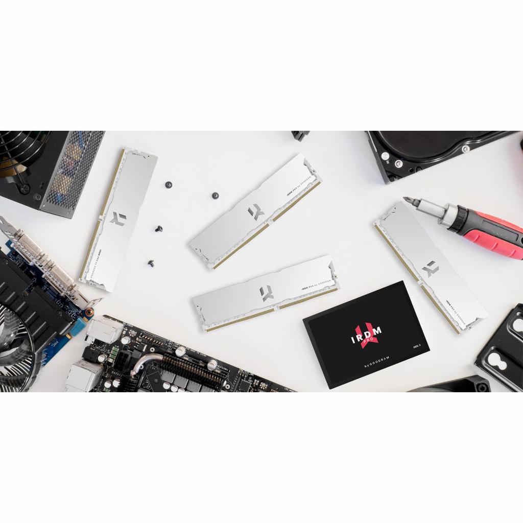 Модуль пам'яті для комп'ютера DDR4 16GB (2x8GB) 4000 MHz IRDM PRO White Goodram (IRP-W4000D4V64L18S/16GDC) - изображение 4