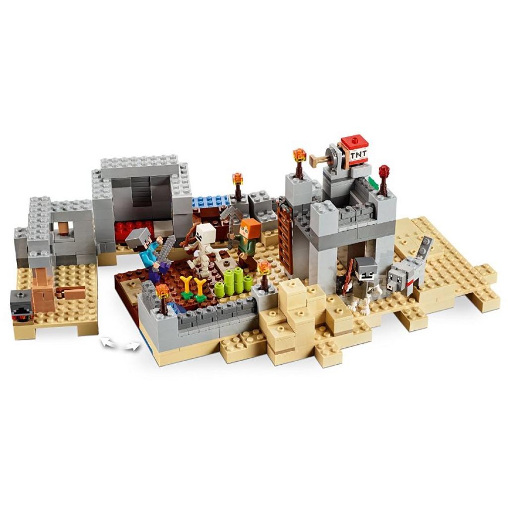 Конструктор LEGO Minecraft Блокпост у пустелі (21121) - зображення 3