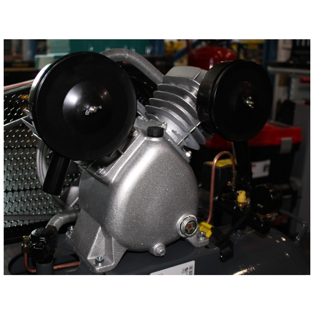 Компресор GTM 100л, 440/320л/хв, 2,2кВт, 10бар, 220В, 2 циліндри V-под. (KCJ2070-100L) - изображение 3