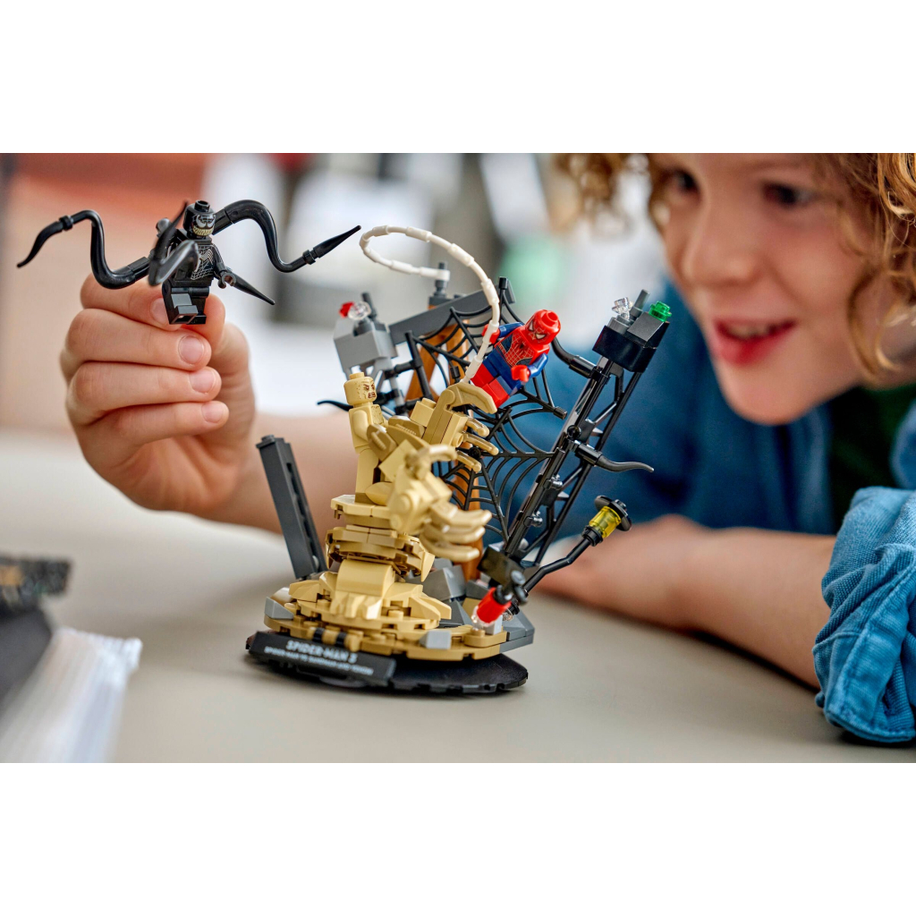 Конструктор LEGO Super Heroes Легендарна битва: Людина-павук vs. Піщана людина (76334) - зображення 8