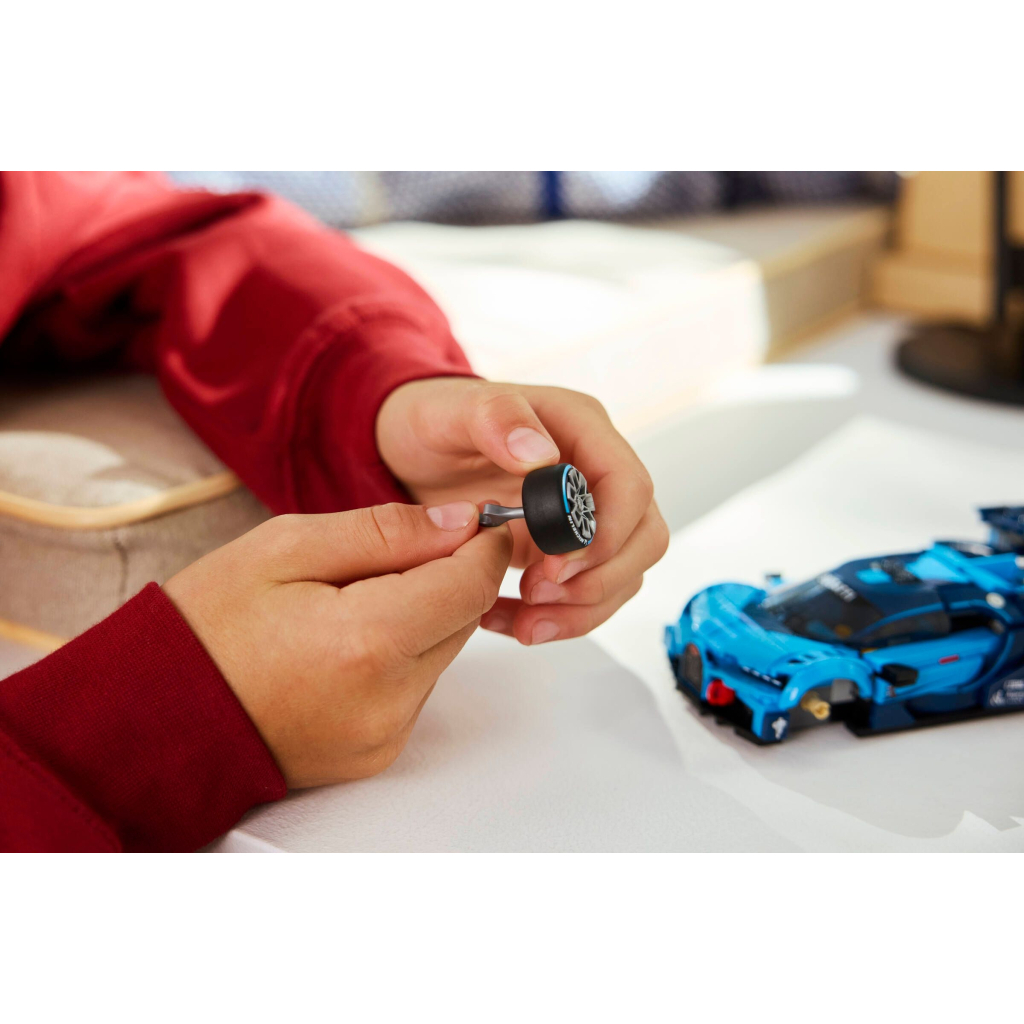 Конструктор LEGO Speed Champions Спортивний автомобіль Bugatti Vision GT Hyper (77253) - зображення 8