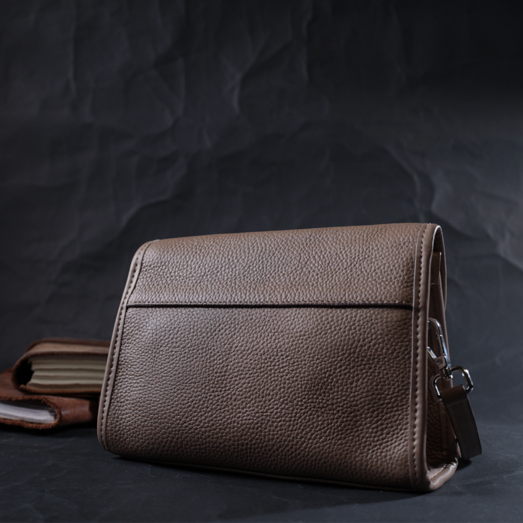 Сумка Vintage Шкіряна жіноча з напівкруглим клапаном Бежева (22257) - зображення 11