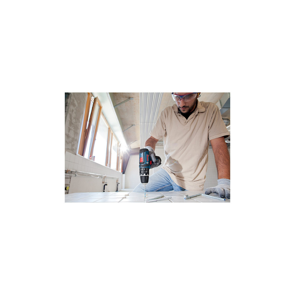 Шуруповерт Bosch GSR 12V-15 акумуляторний + Ліхтар GLI 12V-80 (0.615.990.FZ9) - зображення 4