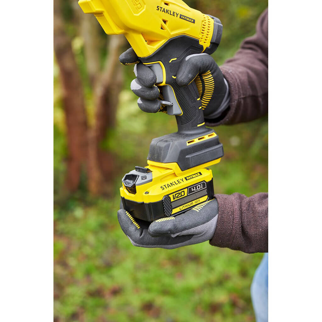 Секатор Stanley FATMAX акумуляторний, 18 В, Li-Ion 4Ah, до 32 мм, 4 кг (SFMCPP32M1) - изображение 3