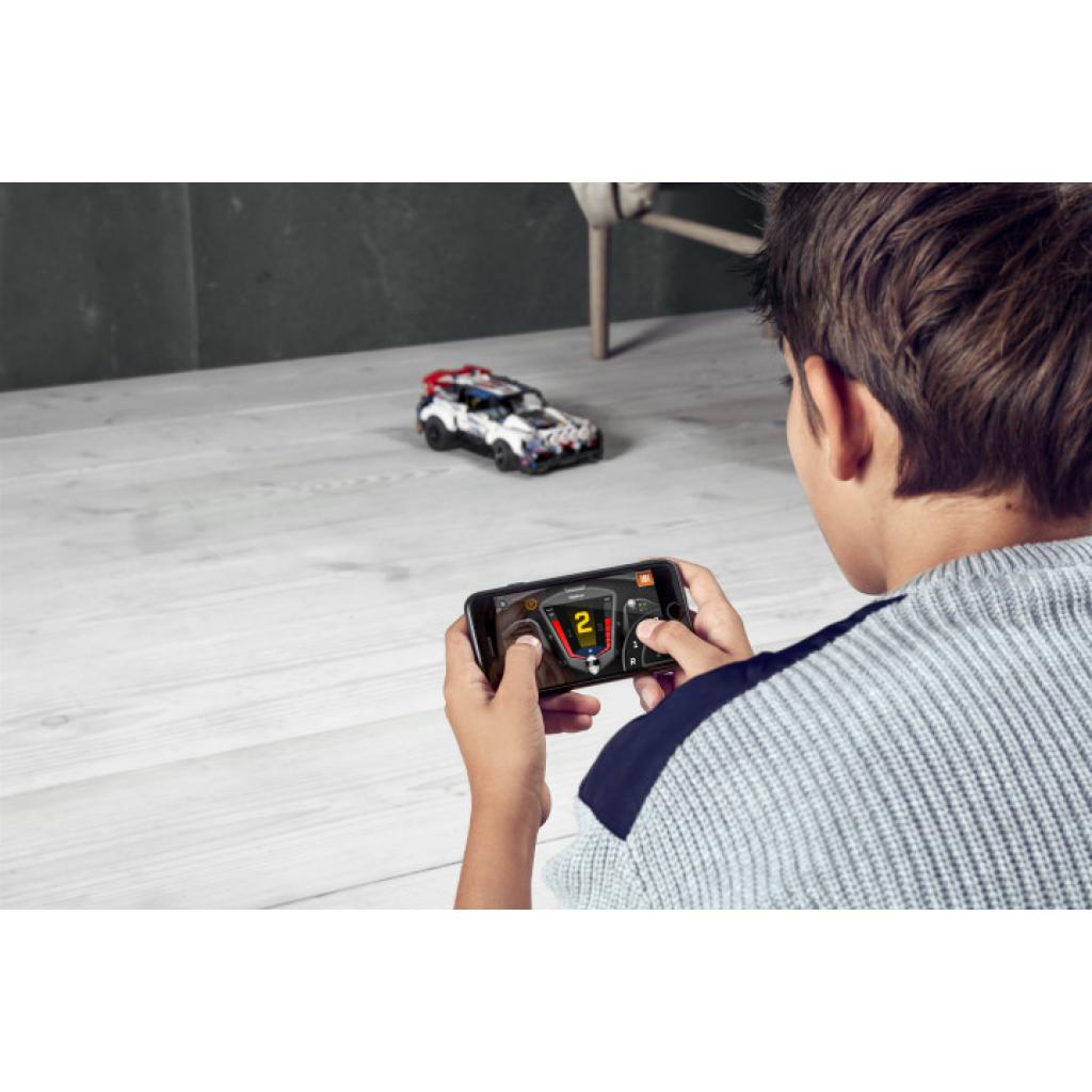 Конструктор LEGO Technic Гоночний автомобіль Top Gear на керуванні 463 деталі (42109) - зображення 9