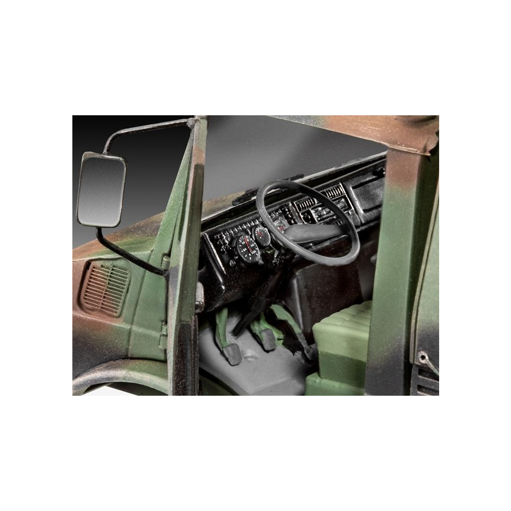 Збірна модель Revell Вантажівка Unimog 2T milgl рівень 5, 1:35 (RVL-03337) - зображення 6