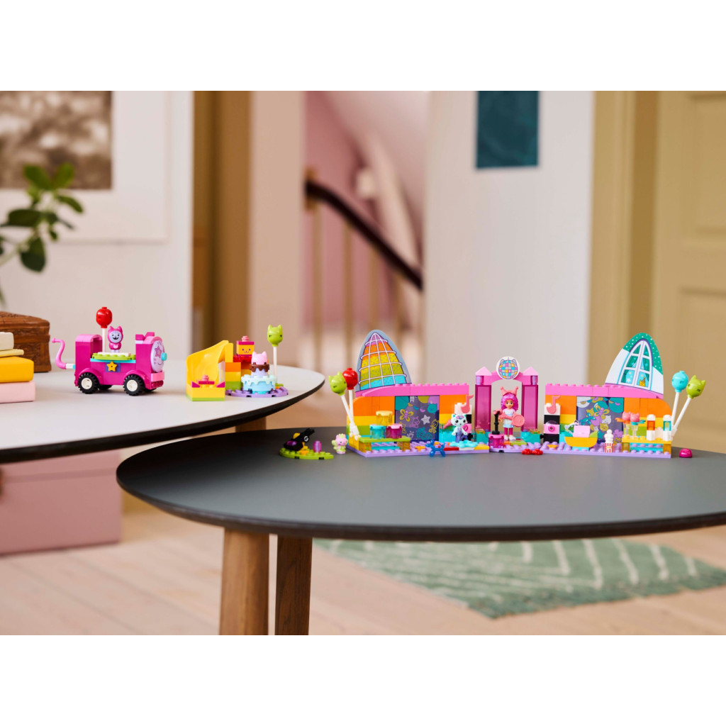 Конструктор LEGO Gabby's Dollhouse Міні-кото-ясла Ґаббі (10796) - зображення 11