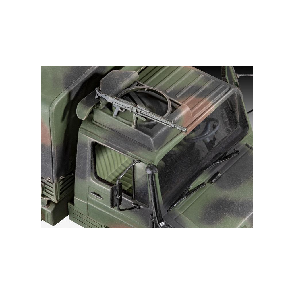 Збірна модель Revell Вантажівка Unimog 2T milgl рівень 5, 1:35 (RVL-03337) - зображення 4